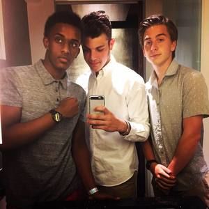 Meet your Posher, Clint