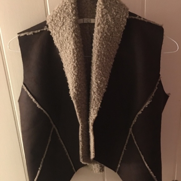 Faux shearling vest - Picture 1 of 1