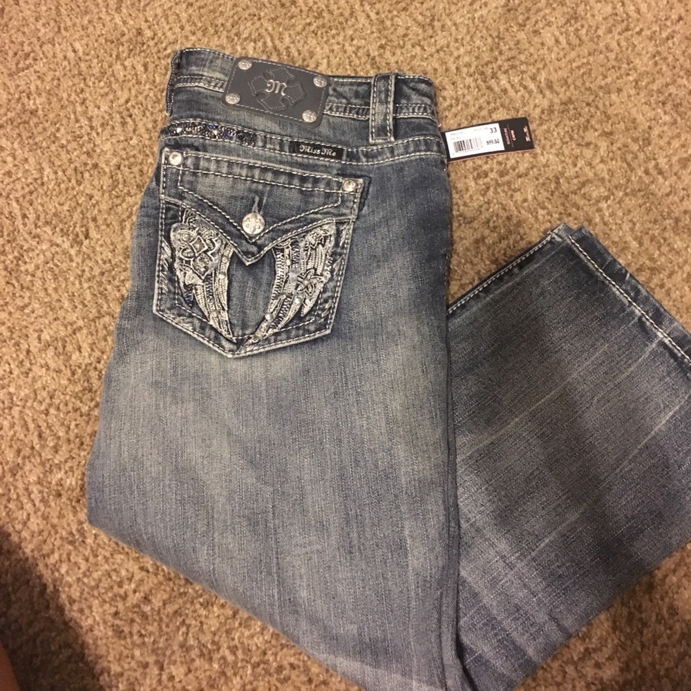 Miss Me Capris NWT