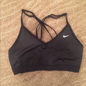 Black nike sports bra