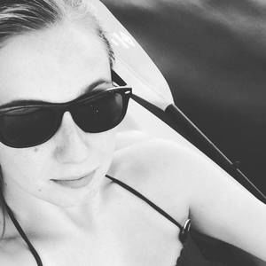 Meet your Posher, Elizabeth