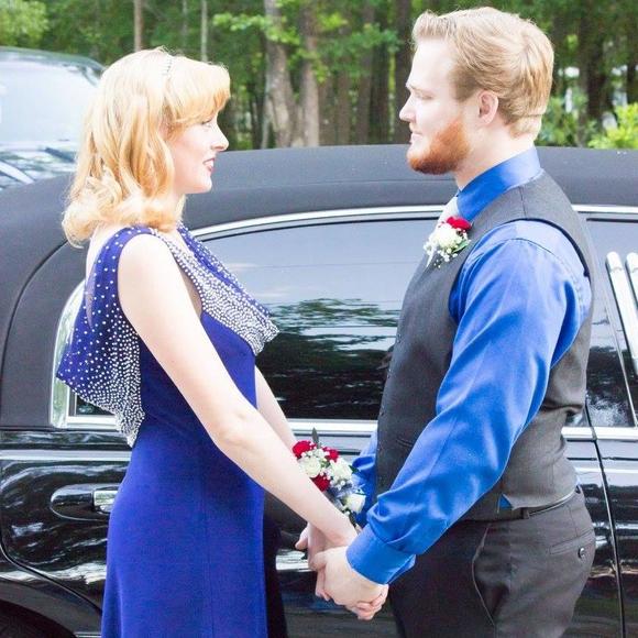 Meet your Posher, Kaylee - Picture 1 of 1