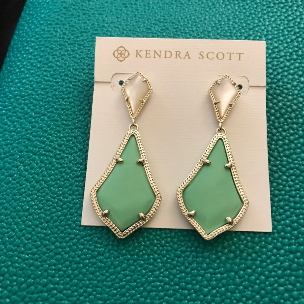 Kendra Scott Alexa's