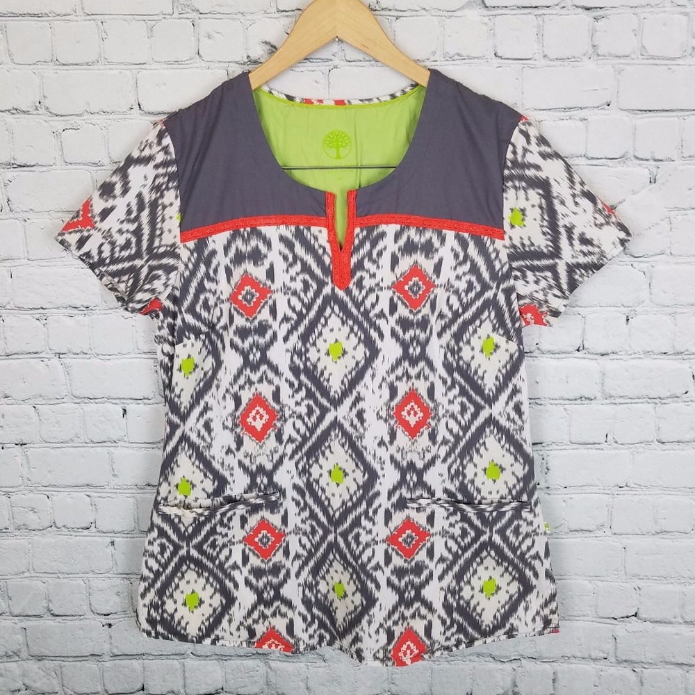 Healing Hands Medium Scrub Top