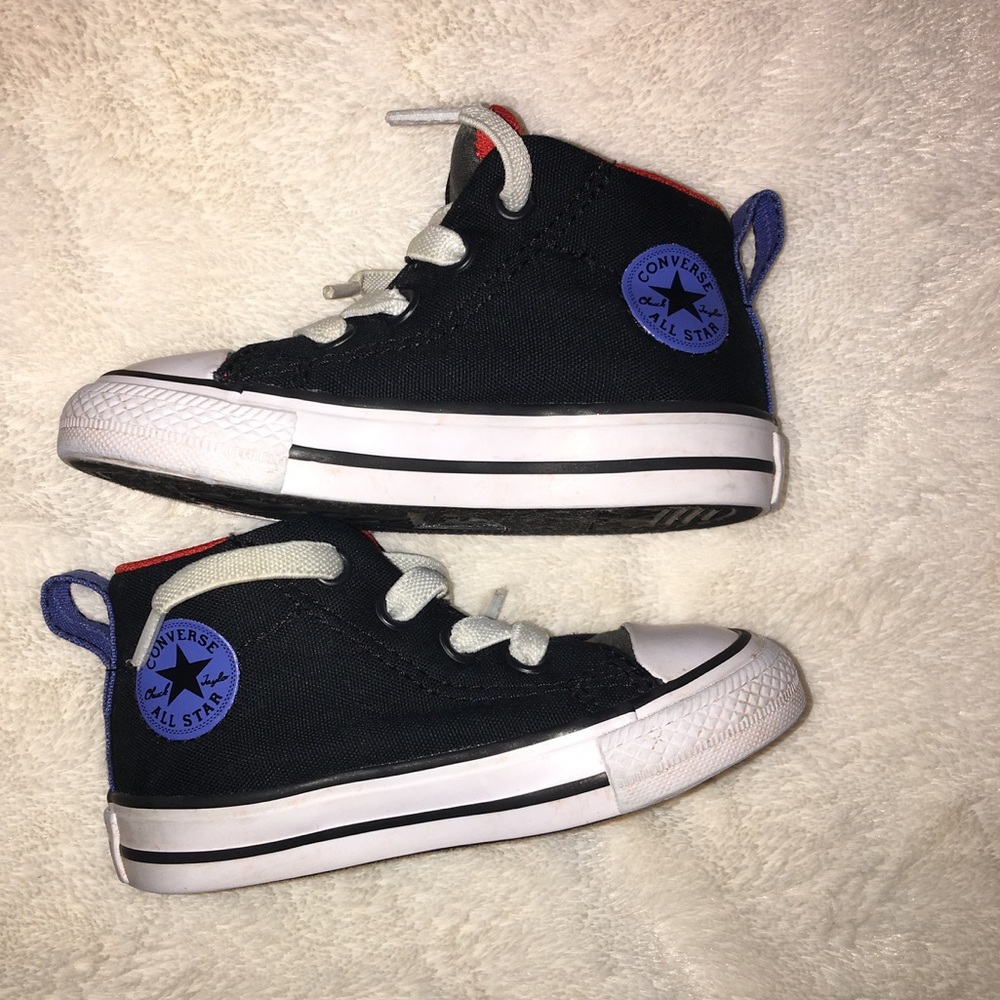 Toddler boys Converse high tops