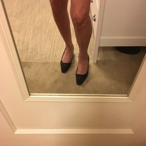 Brown faux Aerosoles alligator pumps Size 7M