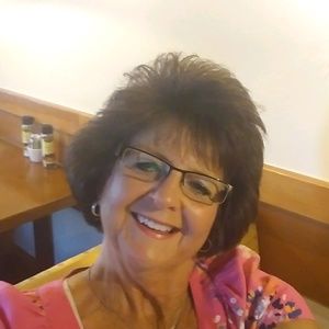 Meet your Posher, Regina