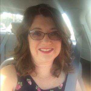 Meet your Posher, Kendra