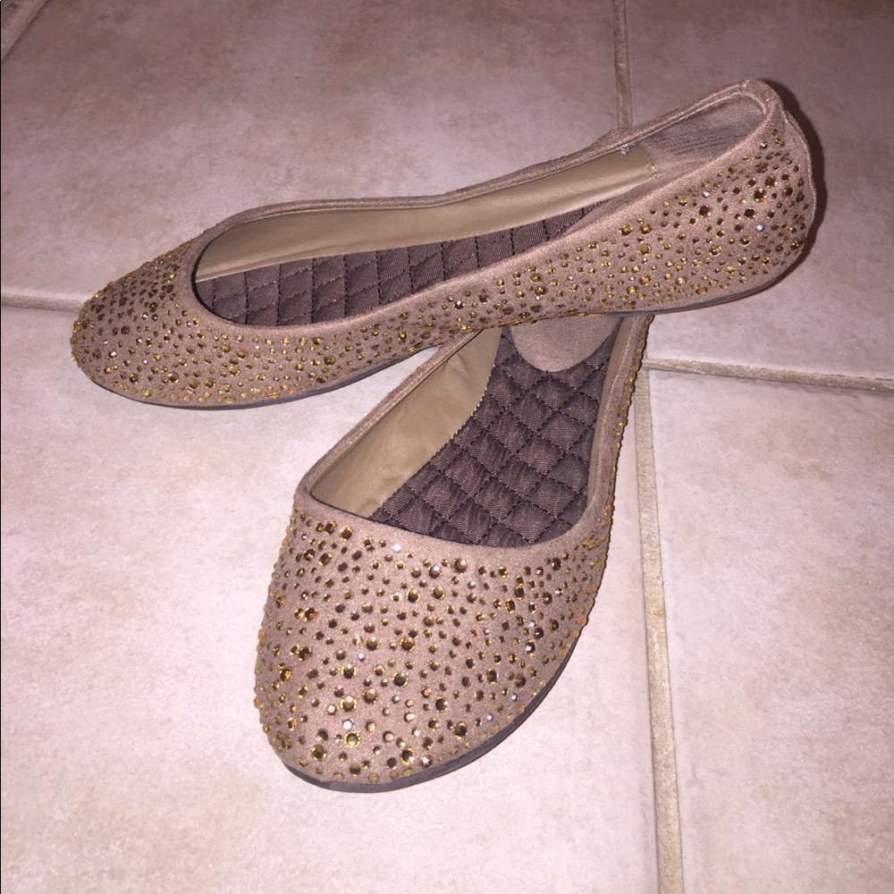 MIA tan/taupe bronze sparkle flats