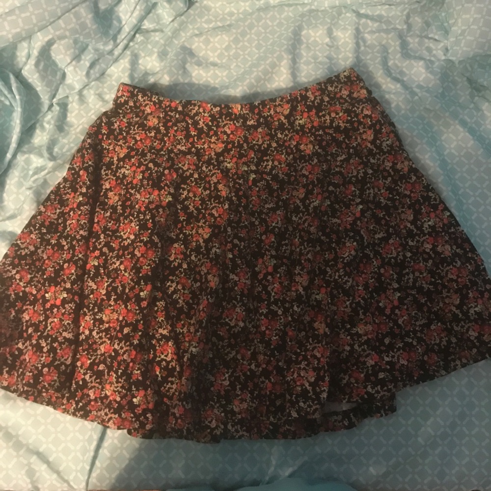 Forever 21 Floral Skater Skirt