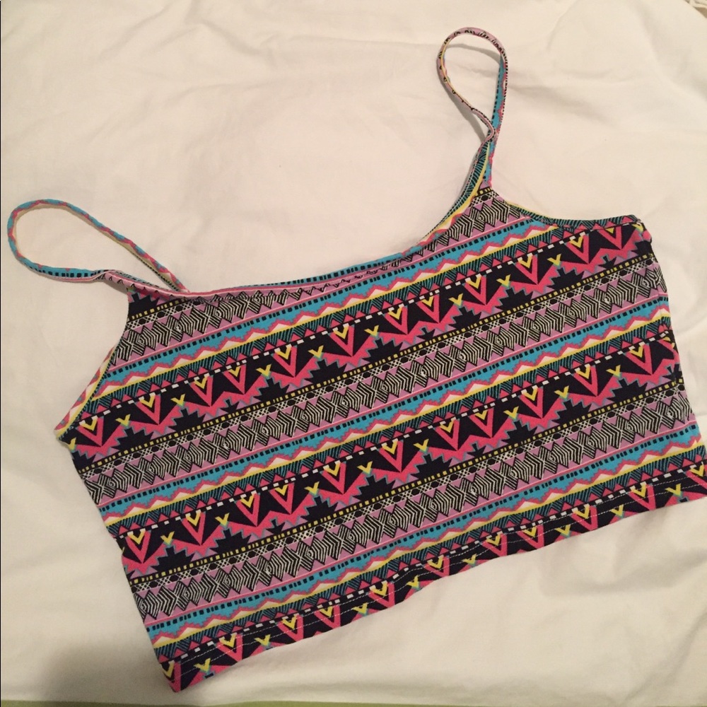 Pink pattern crop top!