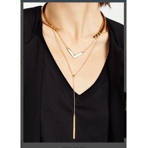 Layered collar necklace