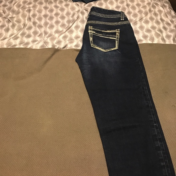 maurices dark jean capris - Picture 2 of 3