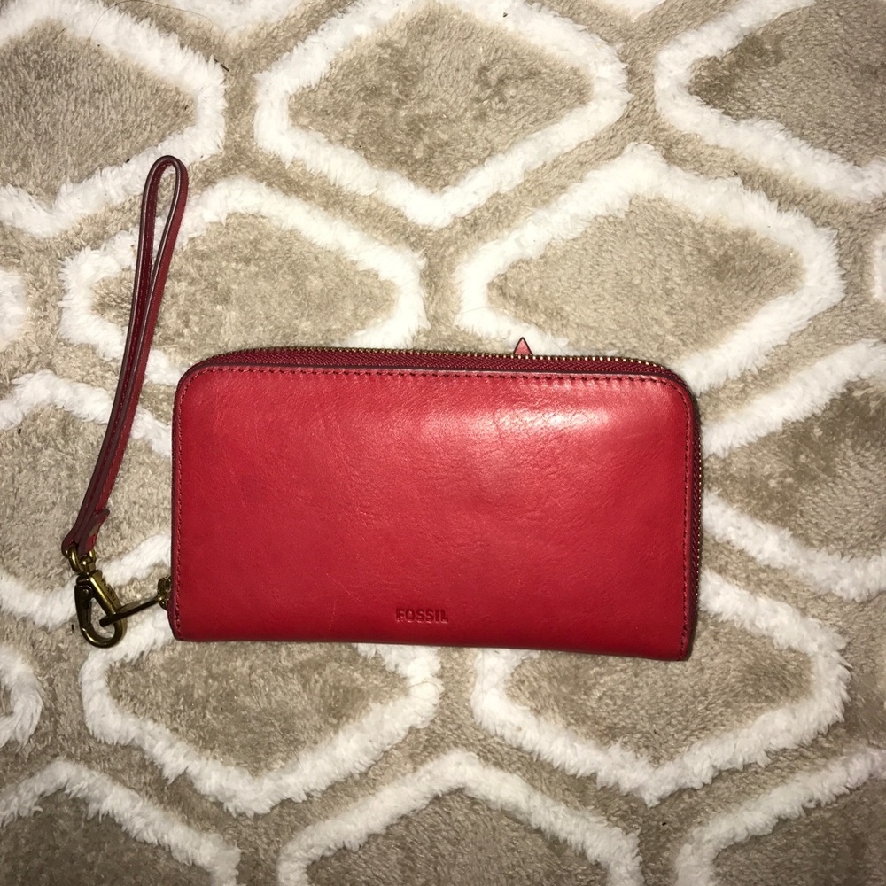 Red Fossil Wristlet