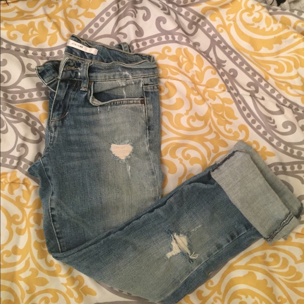 Light wash denim women's Joe's jeans