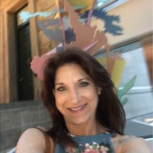 Meet your Posher, Rhonda