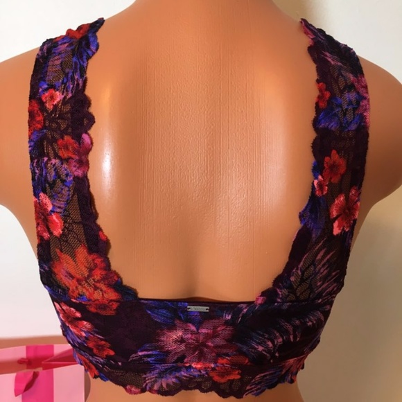 NEW PINK VS LACE HIGH NECK PUSH UP BRALETTE - Picture 4 of 5