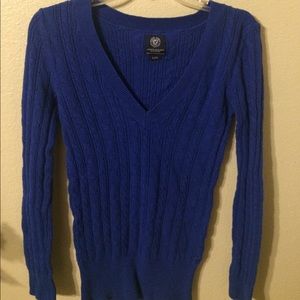 American eagle sweater