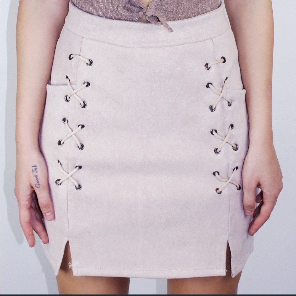 Suede Pink Mini Skirt - Picture 5 of 6