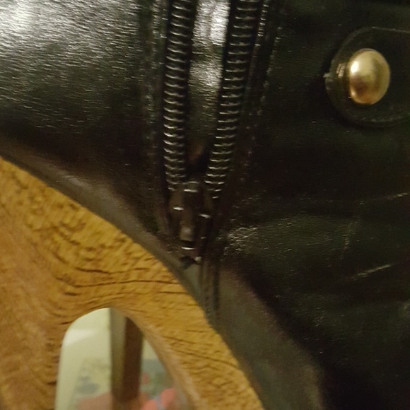 Shoes size 5.5 in women - Picture 4 of 5