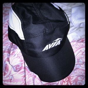 One size fits all Avia sports cap