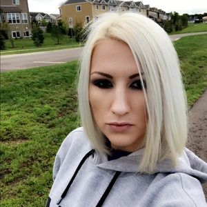 Meet your Posher, Gabriela