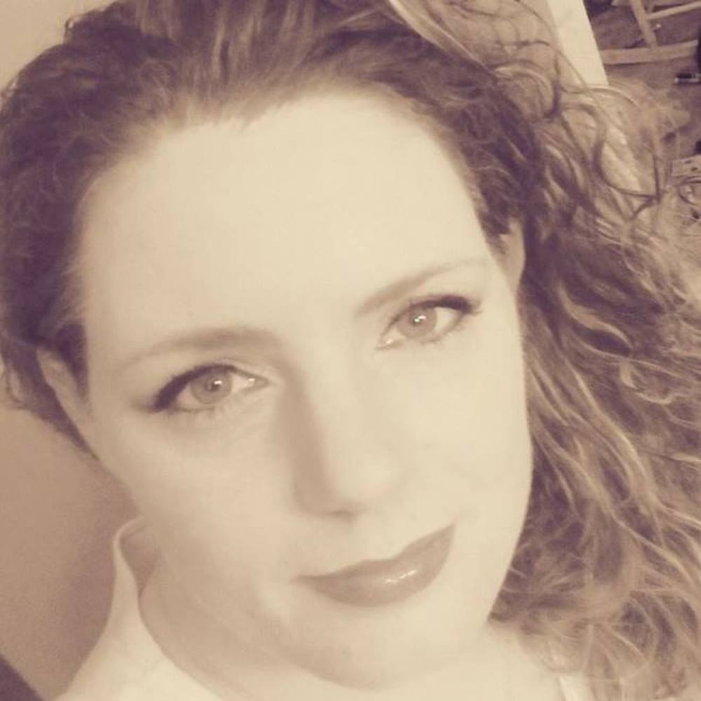 Meet your Posher, Jenn
