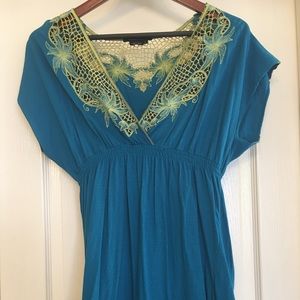 BCBG Max Azria Tunic - Like New