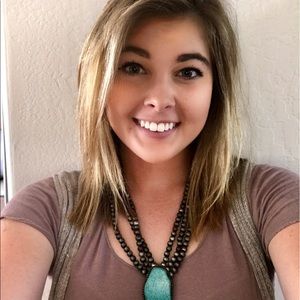 Meet your Posher, Maddy