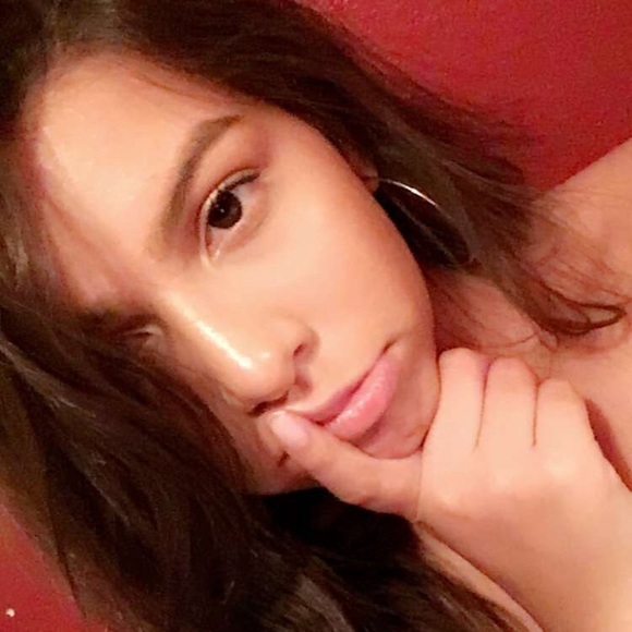 Meet your Posher, Bianca - Picture 1 of 1