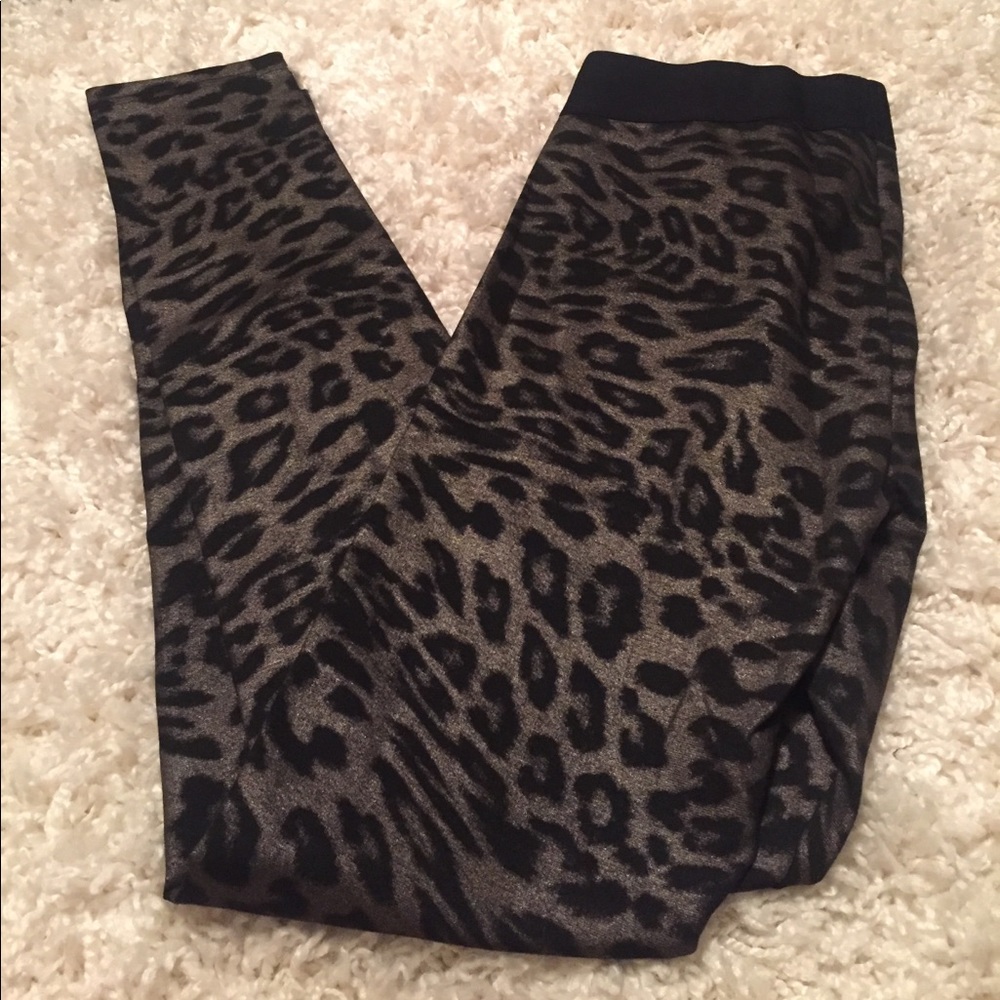 Leopard leggings