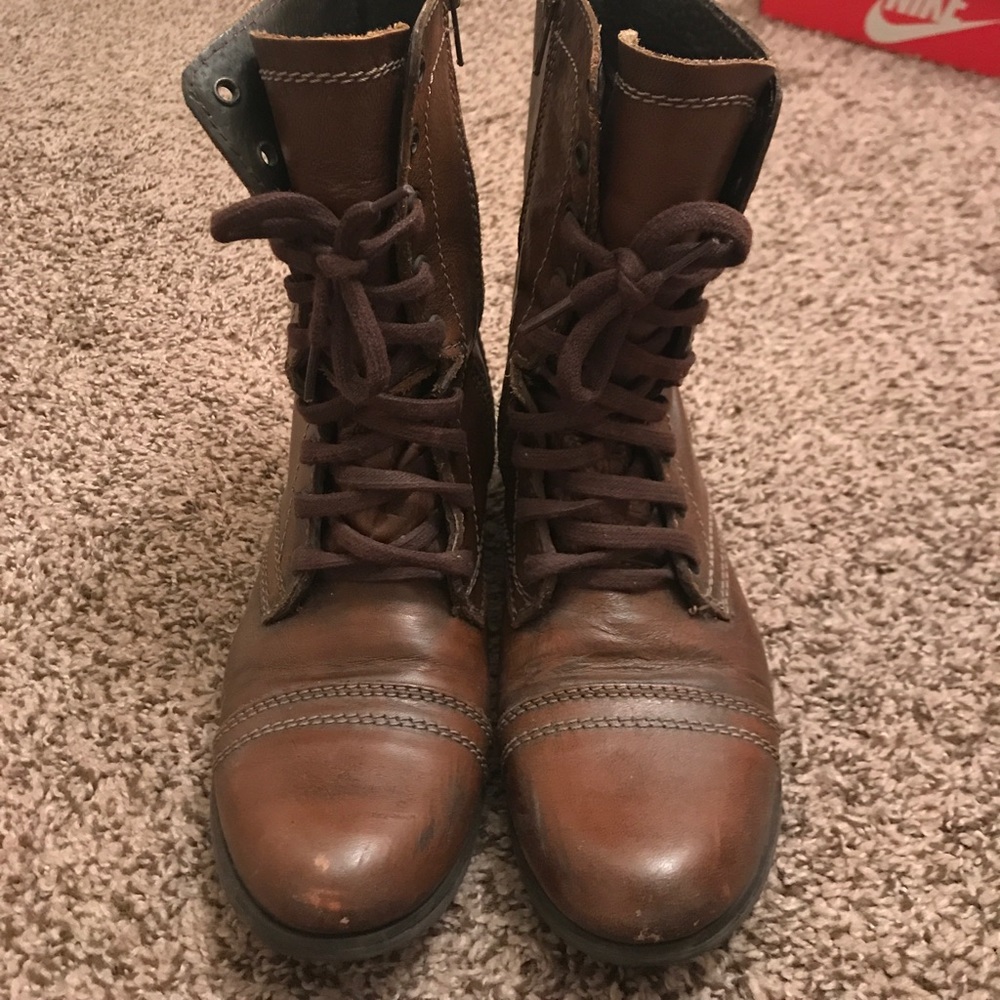 Steve Madden troopa combat boots
