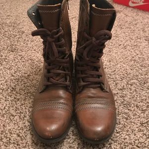 Steve Madden troopa combat boots