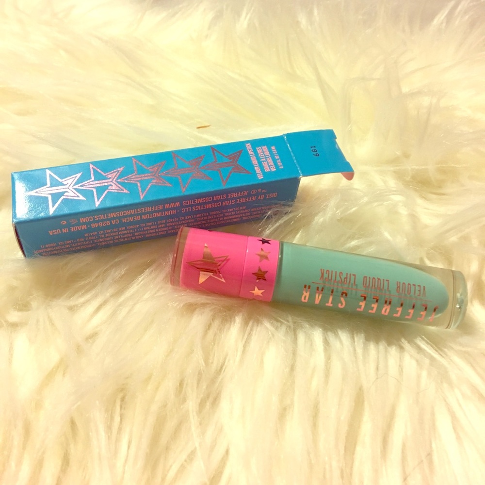 Jeffree Star lipstick