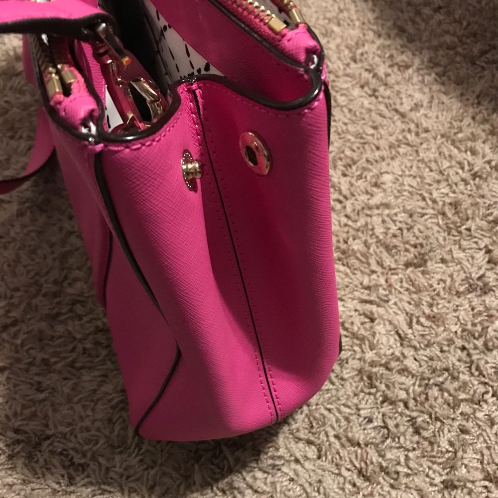 Bright pink Kate Spade purse and wallet - Picture 3 of 8