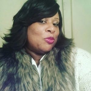 Meet your Posher, Frances