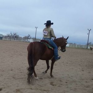 Meet your Posher, Amanda