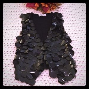 Final Price Cut ❤️Boutique Snap Up Vest