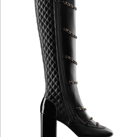 2017 Fall Line New Chanel Boots sz: 39 *SOLD - Picture 7 of 8