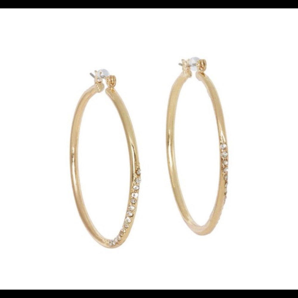 ❤️SALE❤️ guess gold tone earrings nwt - Picture 3 of 4