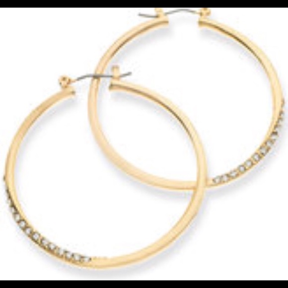 ❤️SALE❤️ guess gold tone earrings nwt - Picture 4 of 4