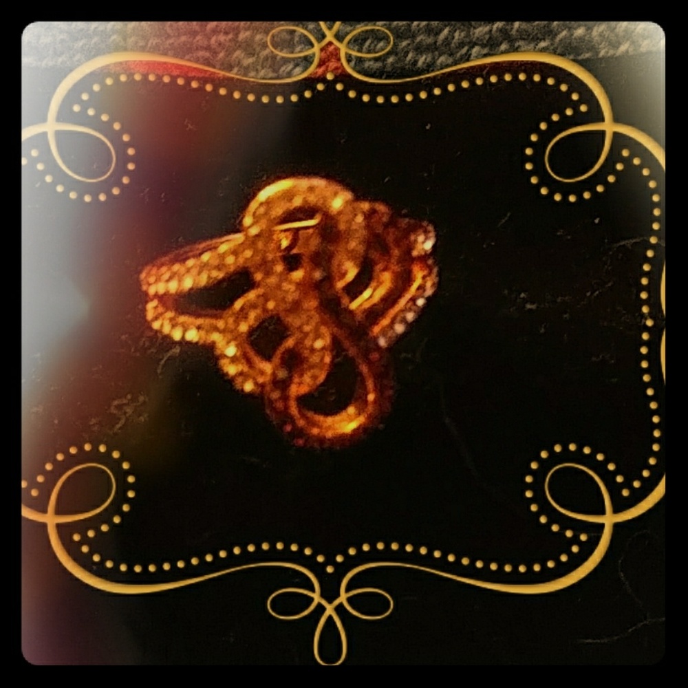 Ladies Ring