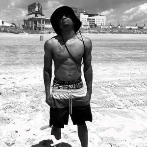 Meet your Posher, Ernell