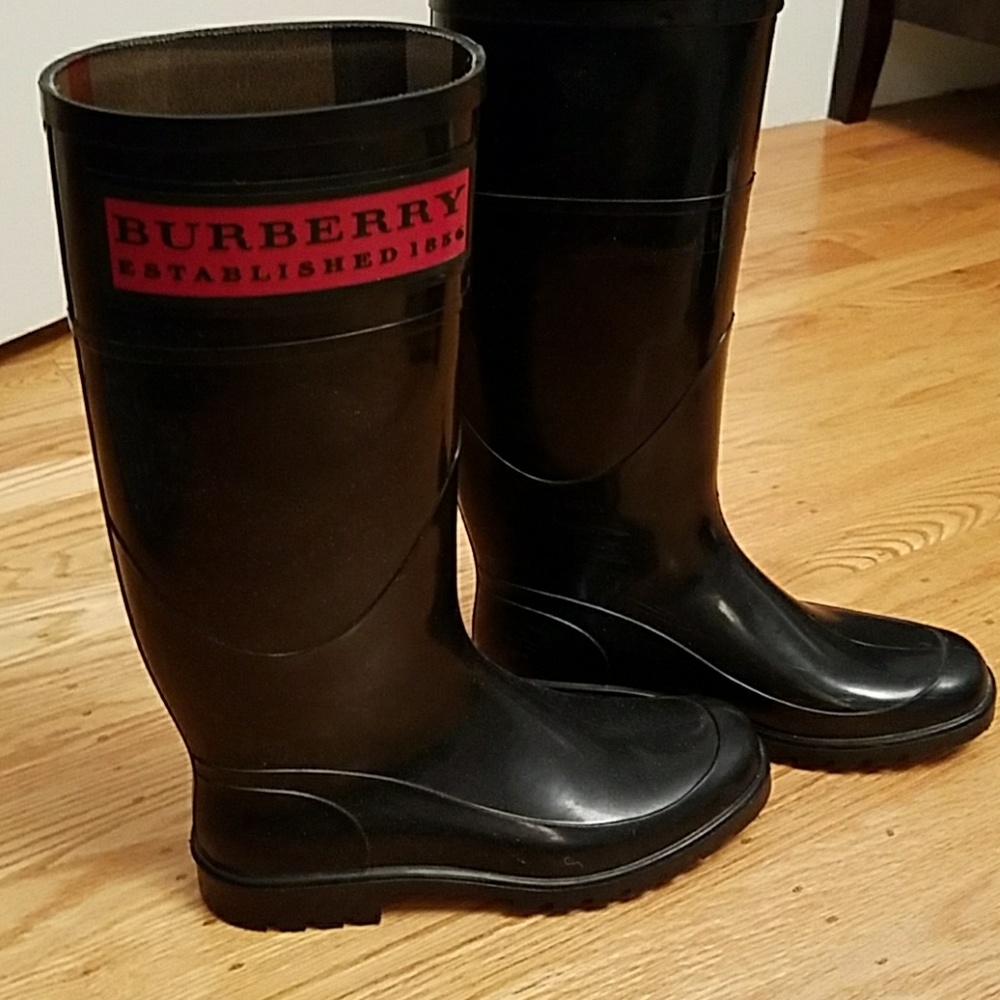 Burberry rain boots