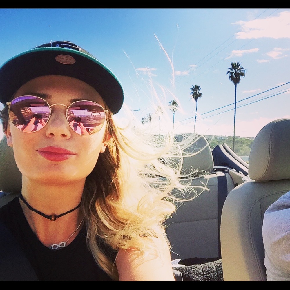 Meet your Posher, Abby