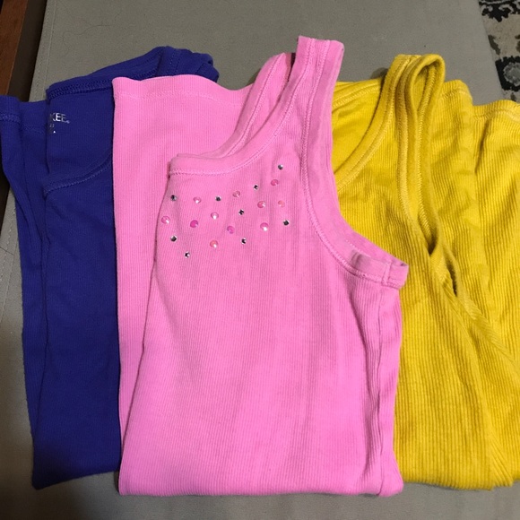3- Tanks - Picture 1 of 1