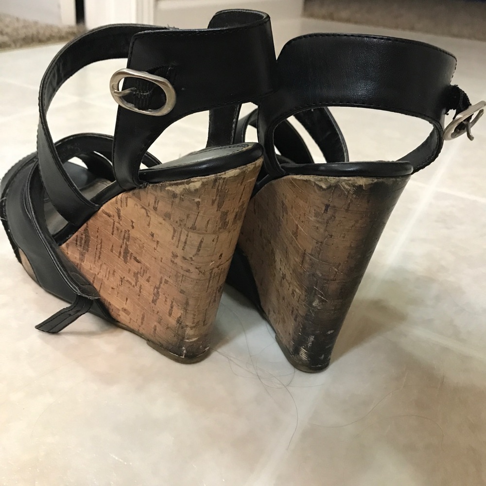 Shoes - Picture 3 of 3