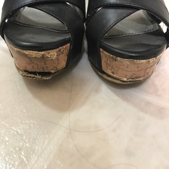 Shoes - Picture 2 of 3