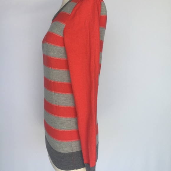 Banana Republic merino sweater - Picture 3 of 6