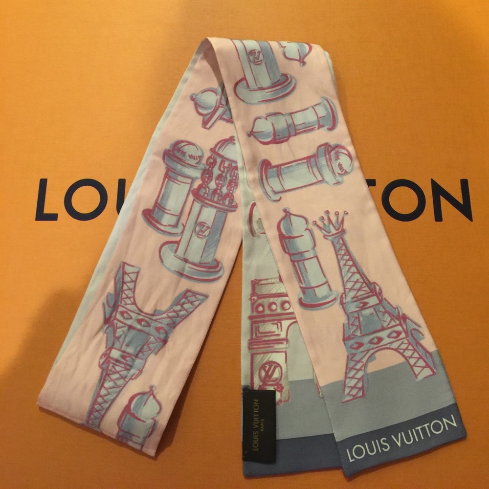 Authentic Louis Vuitton Bandeau